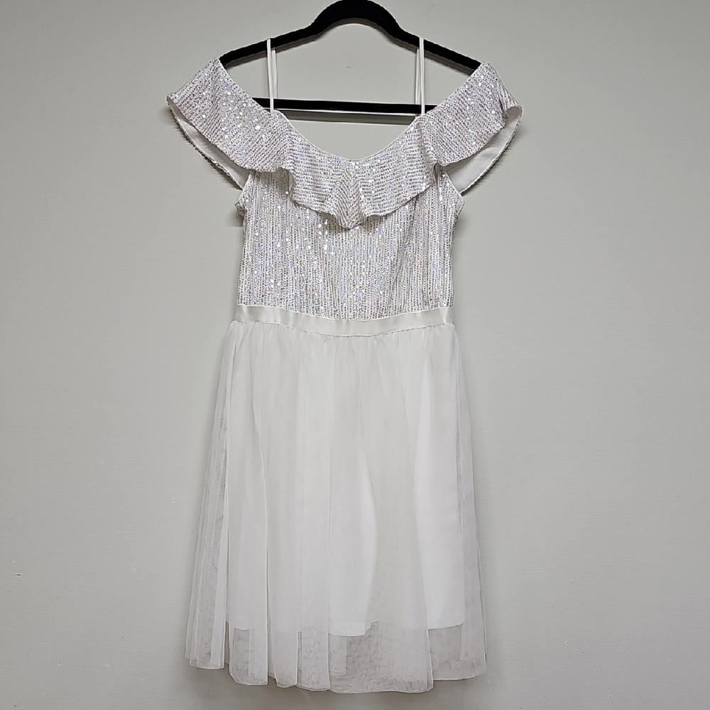 Off-Shoulder Silver Sequin and White Tulle Dress Size L New W/out Tag